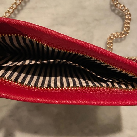 Red Kate spade cross body bag/clutch - Picture 3 of 4